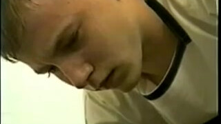 Гей видео наказание молодого парня розгами