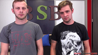 Выебал своего друга в анал перед камерой