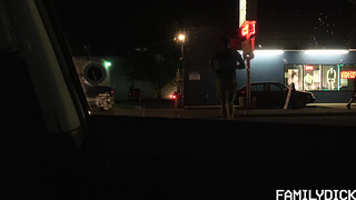 Любитель крепких членов анонимно отсосал большой мужской член