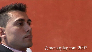 Зашел к старому приятелю, чтобы выпить пива и отсосать его большой стояк