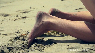 Гей соблазнил и трахнул в попку лучшего друга