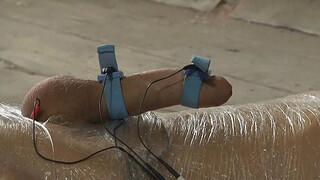 Гей-извращенец связал друга чтобы сексуально развлекаться